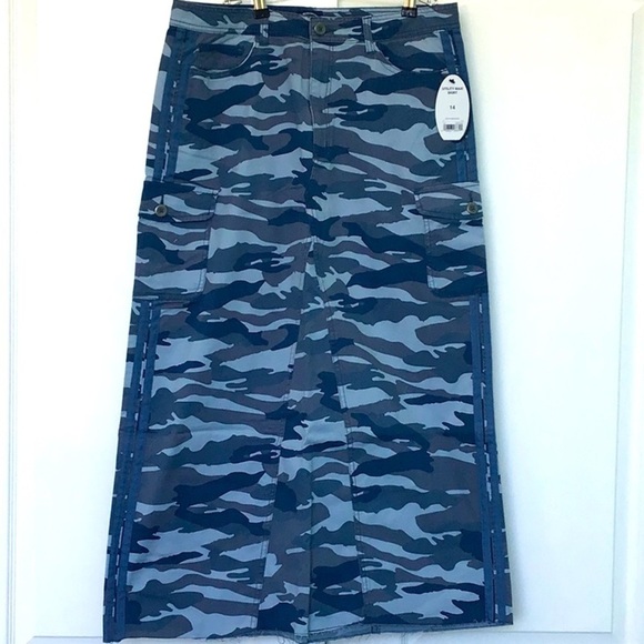 Scoop maxi camoflouge skirt​​ - Picture 1 of 3